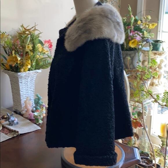 Henri Kessler women’s M vintage black curly wool fur coat - Picture 4 of 8